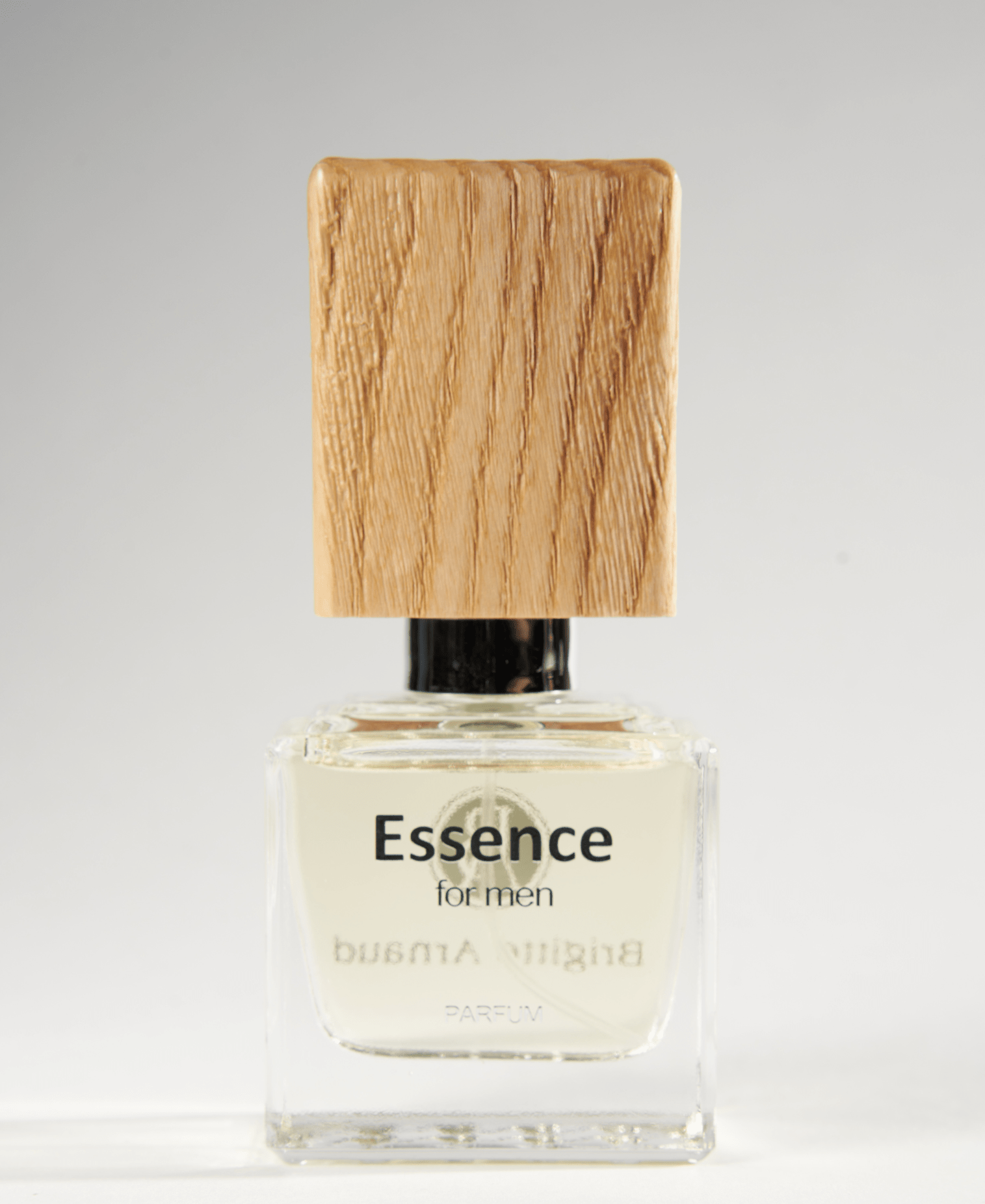 Essence 45 ML Parfum For Men - Brigitte Arnaud